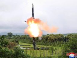 Korsel Ancam Musnahkan Pyongyang Jika Negara Itu Berani Gunakan Senjata Nuklir