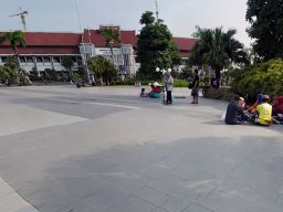 Pemkot Surabaya Sabet dua Penghargaan di Ajang UI Green City Metric Award 2023