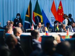 Di KTT BRICS Jokowi Serukan Kesetaraan dan Menolak Diskriminasi Negara Barat