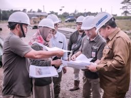 Jawab Persoalan Petani, Bupati Hendy Siswanto Bikin Pabrik Pupuk Organik