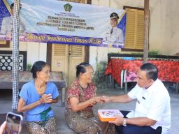 Program Boga Tresna Werdha, Upaya Pemkab Jembrana Bahagiakan Lansia Kurang Mampu terlantar