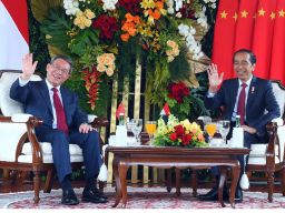 Bertemu PM RRT, Jokowi Dorong Implementasi Investasi di IKN