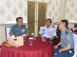 Kaskoarmada II Hadiri Rapat Persiapan Peringatan HUT ke 78 TNI Tahun 2023