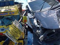 Tabrakan Minibus Lawan Truk di Larangan Pamekasan, Kendaraan Ringsek