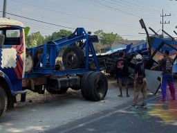 Kecelakaan Bus Maut di Ngawi, Tiga Orang Tewas dan 17 Orang Luka-luka
