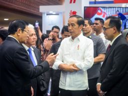 Presiden Jokowi Tinjau Pameran Hub Space di JCC Jakarta