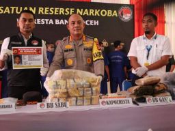Peredaran Sabu Lewat Jasa Pengiriman di Banda Aceh Digagalkan Polisi