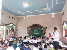 Kecintaan Terhadap Nabi Muhammad SAW Ditanamkan dalam Acara Maulid di MIN 4 Jembrana