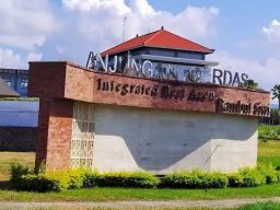 Pemkab Jembrana Serah Terima Hibah Anjungan Cerdas Rambut Siwi dari Kementrian PUPR