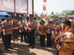 Wabup Ipat Buka Jambore Pramuka Madrasah Ibtidaiyah se-Jembrana