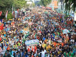 Lepas Jalan Santai, Gus Yahya Bilang Peran Santri dalam Jihad adalah Mempertahankan NKRI