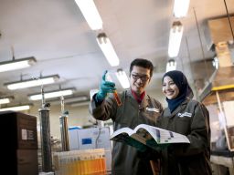 Pertamina dan Petronas Akuisisi 35 Persen Kepemilikan Blok Masela