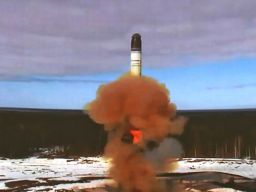 Rudal Antar Benua Rusia 'Sarmat' Memasuki Produksi Masal