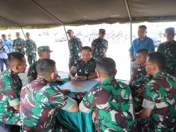 Mayjen TNI Farid Makruf Tinjau Lokasi Latihan Tank di Pasuruan