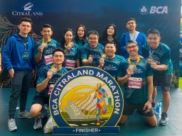 BCA CitraLand Marathon 2023 Dilepas Langsung oleh Wali Kota Surabaya Eri Cahyadi