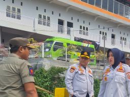 Bupati Ikfina Fahmawati Tinjau Jalur Wisata Pacet Jelang Libur Naru