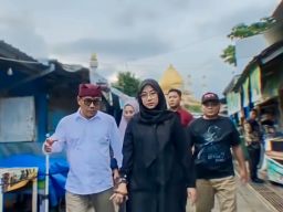 Ipuk Fiestiandani dan Sekretaris Daerah Pemkab Banyuwangi Cek Kesiapan Penyambutan Jokowi