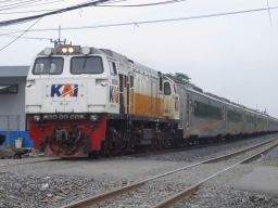 Jalur Ganda Kereta Api Mojokerto-Sepanjang Resmi Beroperasi