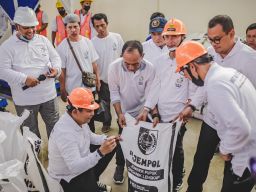 Menuju Kemandirian Pangan, Jember Luncurkan Pabrik Pupuk Organik ‘Si Jempol’