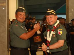 Mayjen TNI Rafael Granada Baay Resmi Jabat Pangdam V Brawijaya