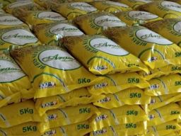 Pastikan Harga Bahan Pokok Stabil, Pemkot Surabaya Rutin Gelar Operasi Pasar