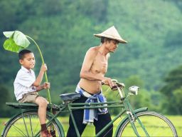 Produsen Batu Bara TOBA Akuisisi AE, Perluas Bisnis ke Sektor Hijau