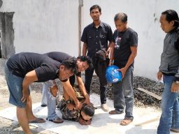 Mengaku Marinir, Faldi Warga Krian Dibekuk Di Terminal Bus Maospati