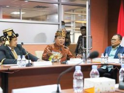 Bupati Hendy Siswanto Promosikan Kebudayaan Jember di Anugerah PWI pada HPN 2024