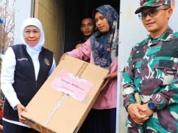 Khofifah Indar Parawansa Resmikan 56 Huntara untuk Korban Tanah Gerak di Ponorogo