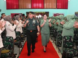 Mayjen TNI Rafael Minta Prajurit serta Persit Bijak Bermedsos dan Netral dalam Pemilu