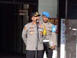 Kapolres Fakfak Sampaikan Atensi Kapolda Papua Barat Saat Pimpin Apel Pagi