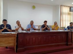 I Gusti Agung Putu Sutarja Hadiri Rapat Pembentukan Panitia HUT LPD Desa Adat Kerobokan ke-32