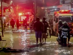 Eri Cahyadi Blusukan Lagi ke Kawasan Pakal dan Sambikerep, Cari Solusi Taktis Jangka Panjang