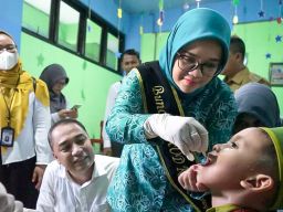 Eri Cahyadi Sebut, Sub PIN Polio di Surabaya Ditargetkan Tuntas 100 Persen Hari Ini