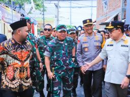 Forkopimda Jatim Tinjau Logistik Pemilu 2024 di Tiga Wilayah, Surabaya, Sidoarjo dan Gresik