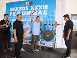 Bupati Tamba Buka Baksos ke XXXIII FKG Unmas.