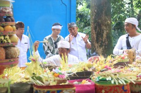 Wujud Terimakasih Terhadap Alam, Festival Tumpek Wariga Dibuka
