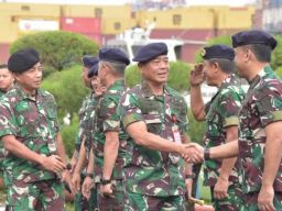 Kasal Sambut Kedatangan KRI Frans Kaisiepo-368 dari Misi PBB di Lebanon