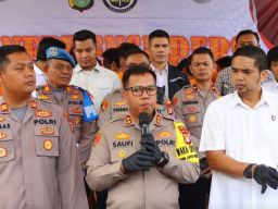 Polres Metro Bekasi Ungkap 23 Kasus Kejahatan, 27 Tersangka Diciduk