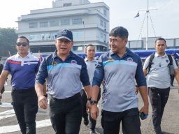 Panglima Kodam V Brawijaya, Mayjen TNI Rafael Kirim Kontingen ke Fin Swimming Selat Madura
