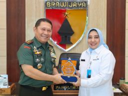 Mayjen TNI Rafael Bersama BKKBN Jatim Perkuat Ketahanan dan Penurunan Stunting