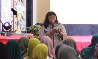 Pemkot Surabaya Luncurkan Bang Boyo Hebat, Dukung Sekolah Orang Tua Hebat di 1000 RW