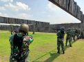 Prajurit Yonmarhanlan V Surabaya Latihan Menembak di Kodiklatal JW Kaimana