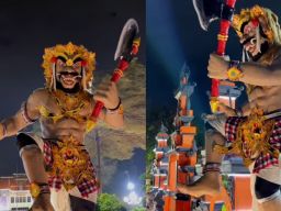 Jelang Hari Raya Nyepi, Pemkot Surabaya Mendekorasi Balai Kota dengan Ogoh-ogoh