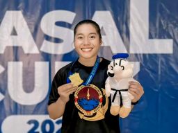 Prajurit Korps Marinir Serda Bella Aprillia Kembali Raih Emas di Kejurnas Karate Kasal Cup 3