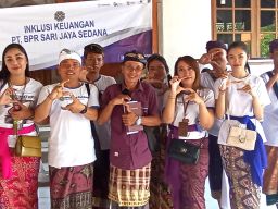 BPR Sari Jaya Sedana Klungkung Membangun Inklusi Keuangan dan Peduli Kesehatan Masyarakat Desa Besan