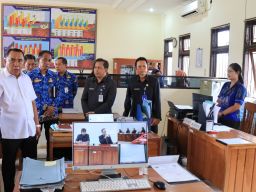 Bupati Tamba Sambangi OPD, Pastikan Pelayanan Berjalan Dengan Baik.