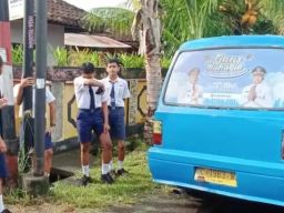 Angkutan Sekolah Gratis Masih Berjalan Bertahap di Jembrana: Alasan di Baliknya