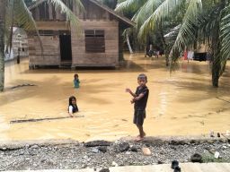 Banjir Rendam Ratusan Rumah di Nagan Raya, BMKG Prediksi Hujan Lebat Masih Berlanjut