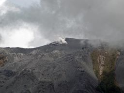 Desa Sangaji Nyeku Kosong, Tim Gabungan Evakuasi 1.000 Warga Usai Erupsi Gunungapi Ibu